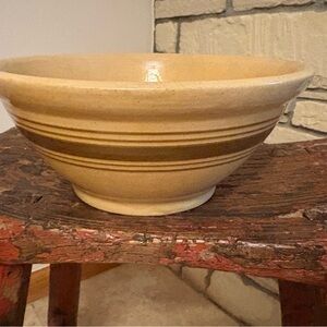Antique yellow brown band stripe yellow ware collectible bowl large 10.5